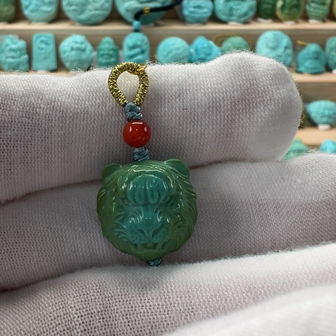 未镶嵌绿松石虎头14.4mm