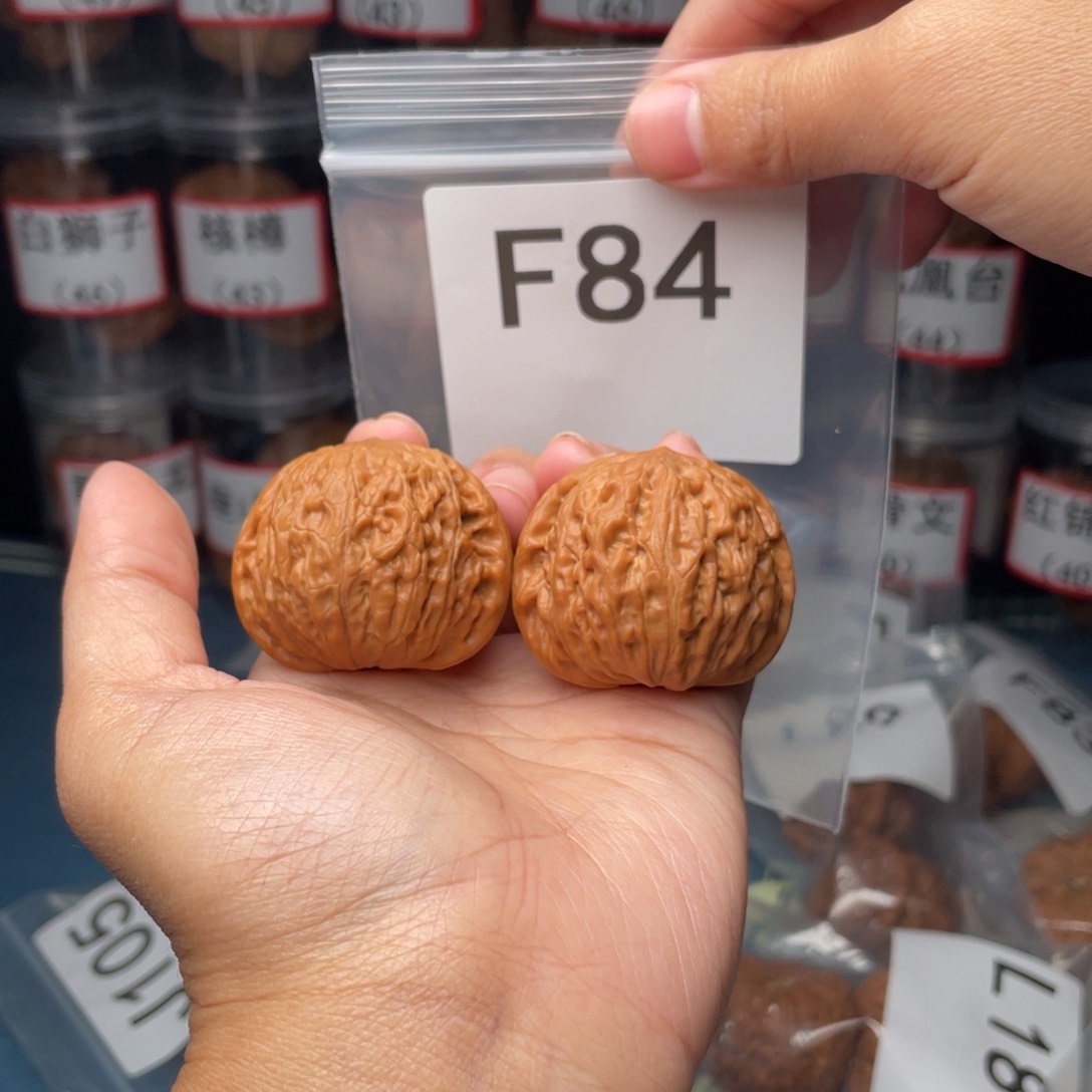 文玩核桃吊坠G**生40铁锤