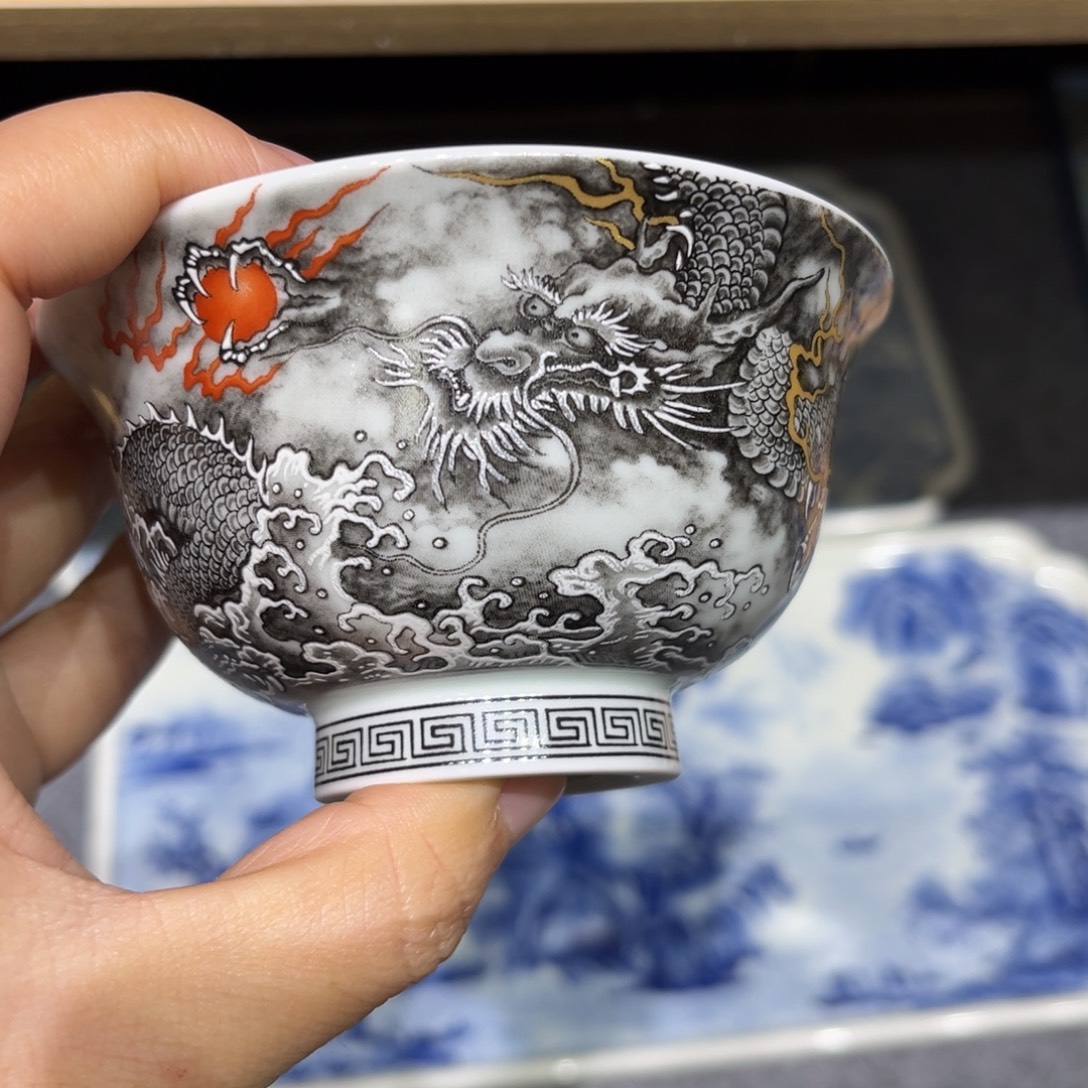 樱***雪摆件陶景德镇陶瓷120CC