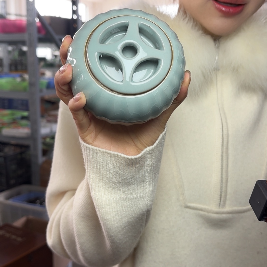 龙泉云间青瓷小米茶器
