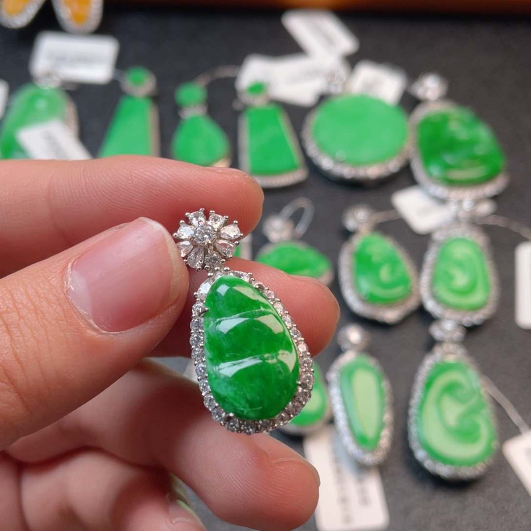 翡翠吊坠(不含链)银S925镶嵌