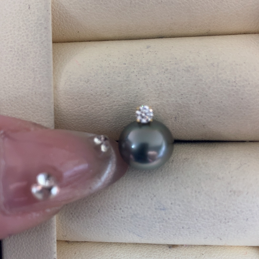 海水珍珠颈饰18K金镶嵌