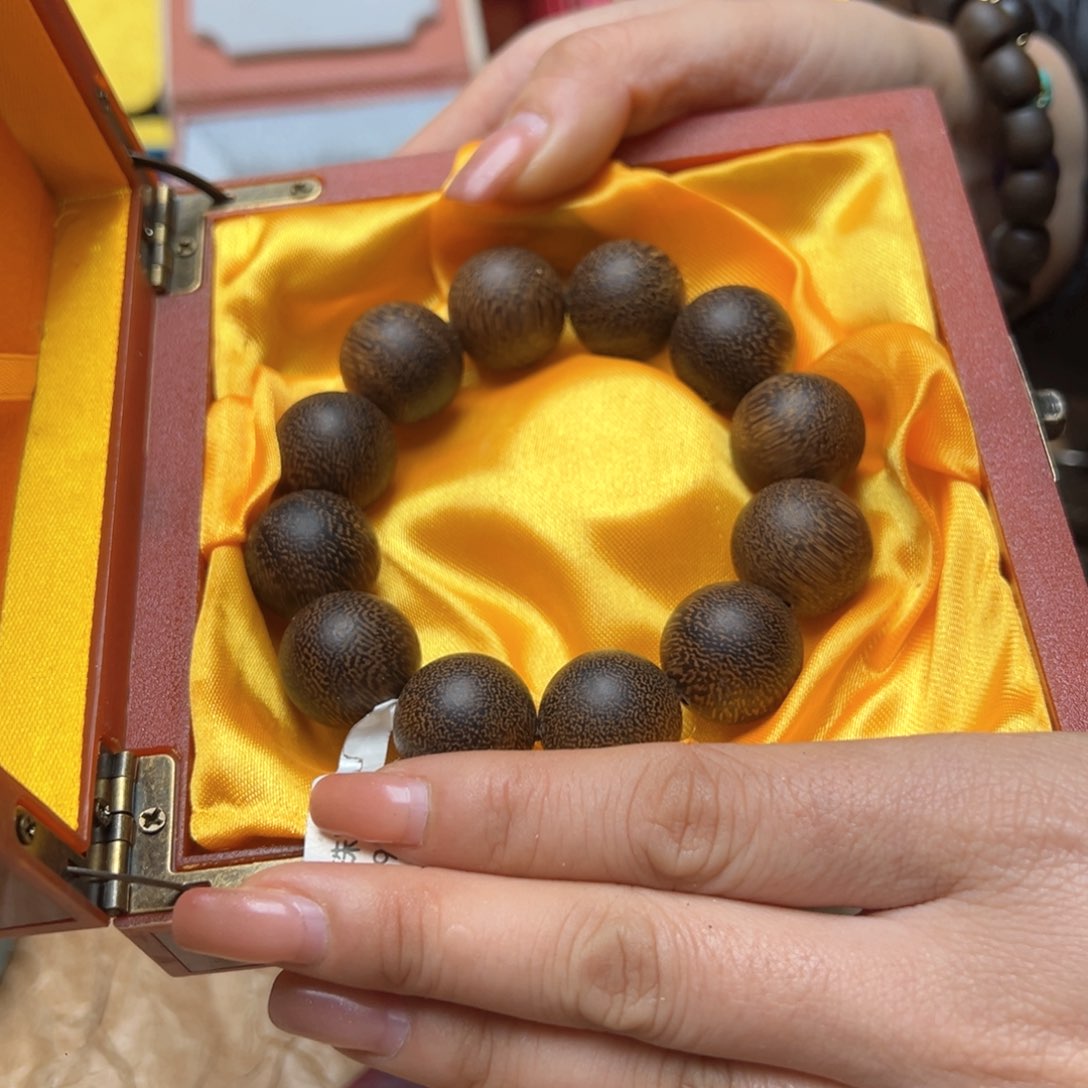 滴血莲花菩提吊坠