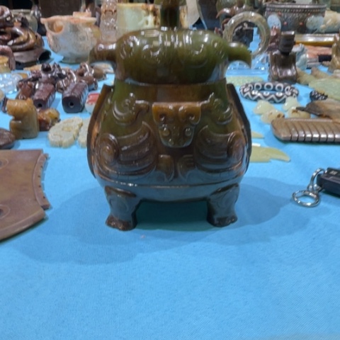 和田玉挂件未镶嵌形****子