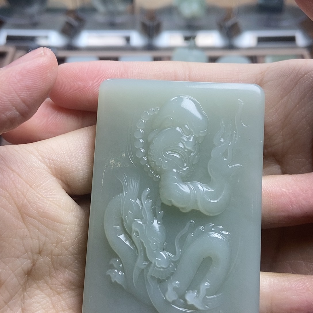 和田玉（糖玉）颈饰未镶嵌