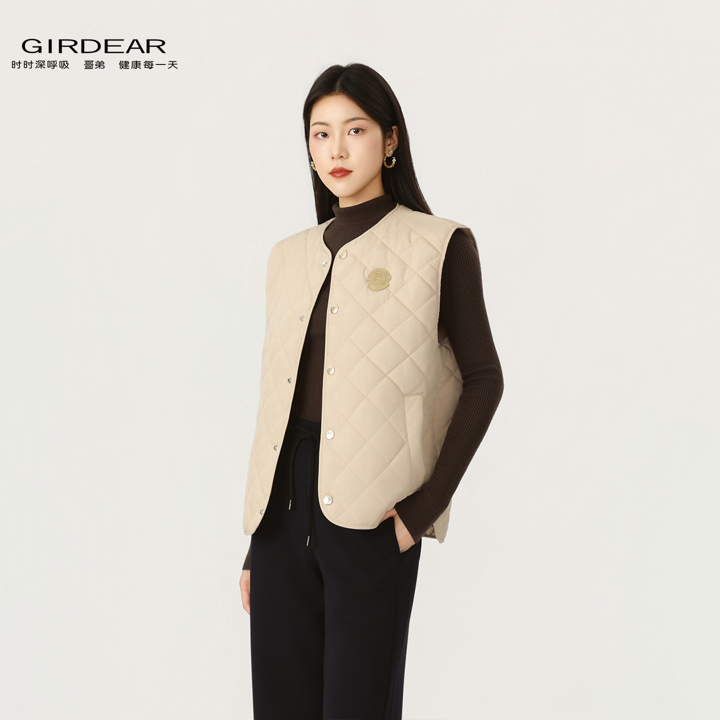 GIRDEAR/哥弟新款3M新雪丽百搭气质叠穿轻薄保暖马甲女款140041