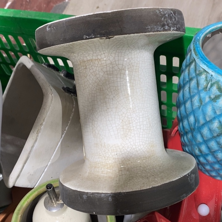 小***。陶瓷树脂工艺摆件