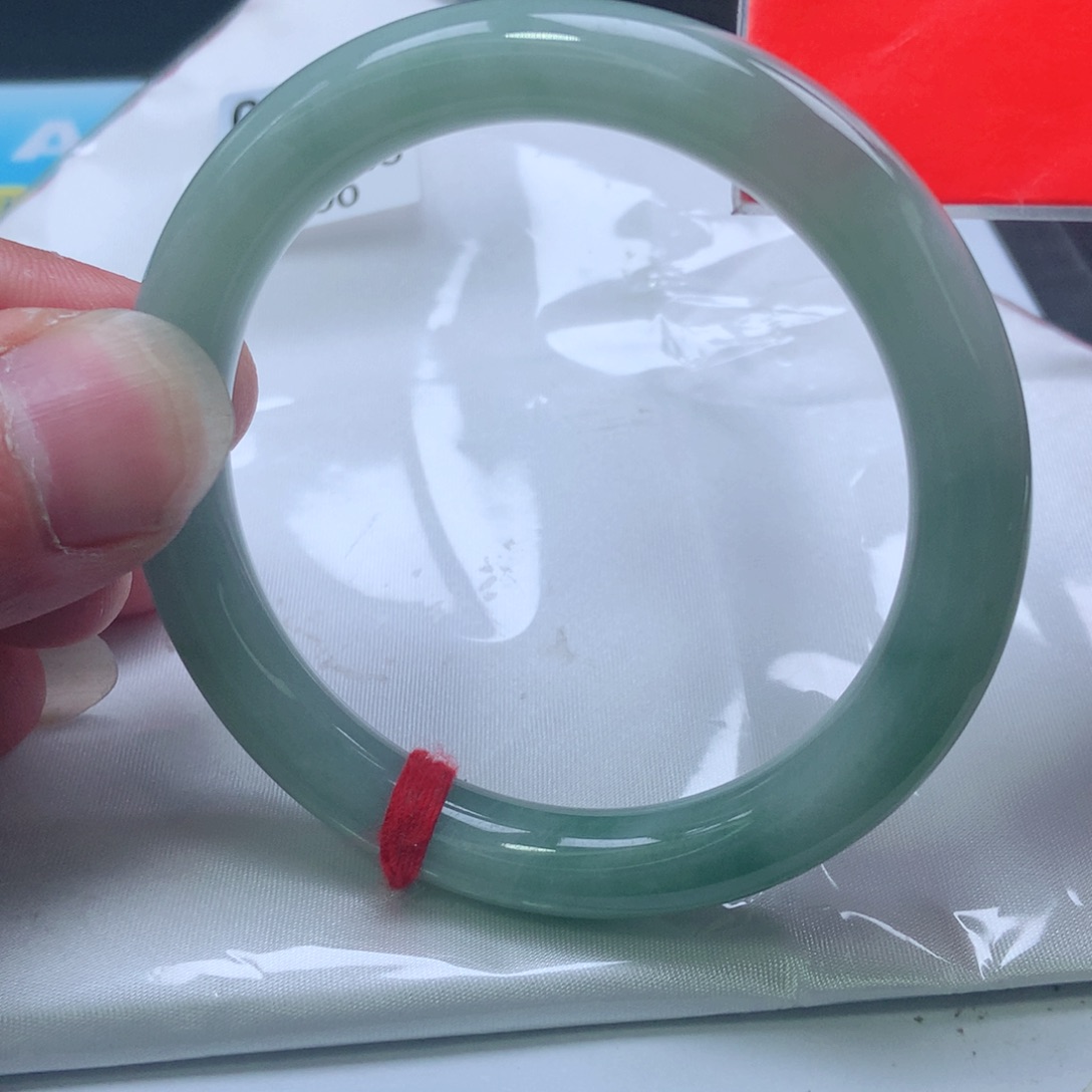 翡翠手镯未镶嵌0127号