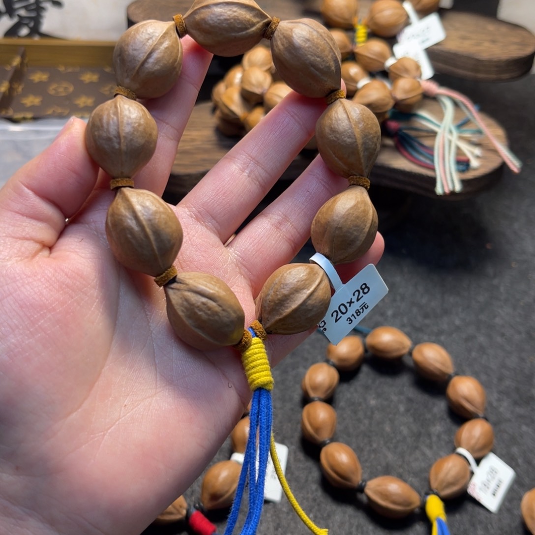 .***.手串/手链橄榄核20.28梅林铁核