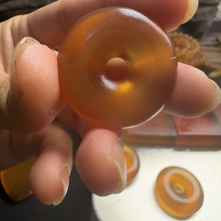 小***．皮质纯铜非遗物品展示平安咯