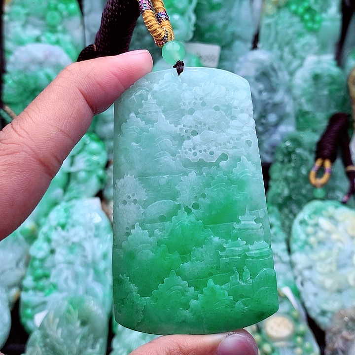 翡翠吊坠(不含链)未镶嵌