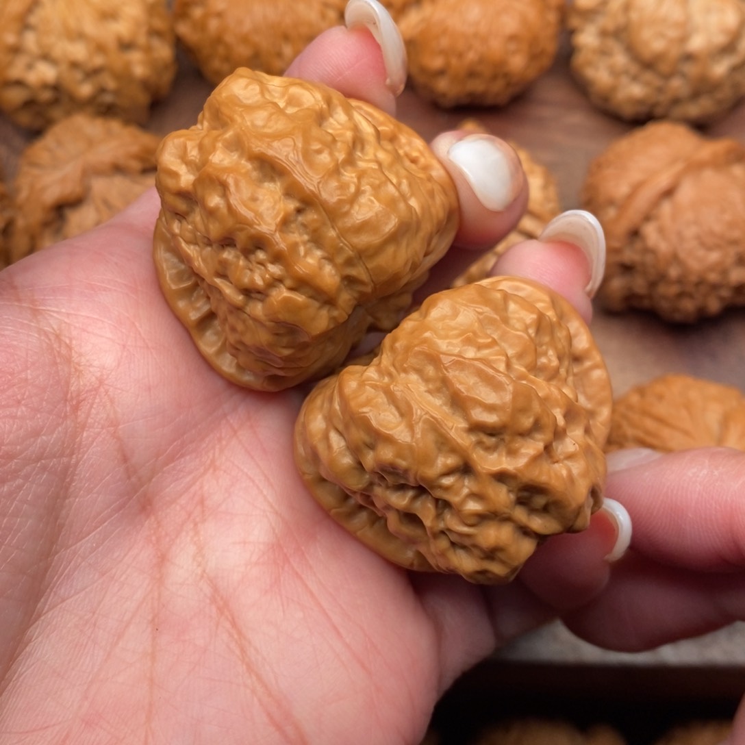 文玩核桃把件D****！延庆蛙37