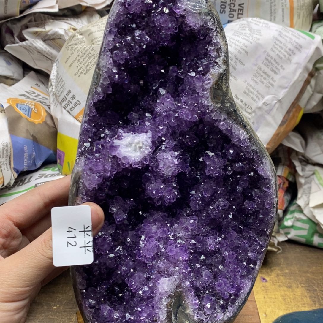 紫晶乌拉圭未镶嵌