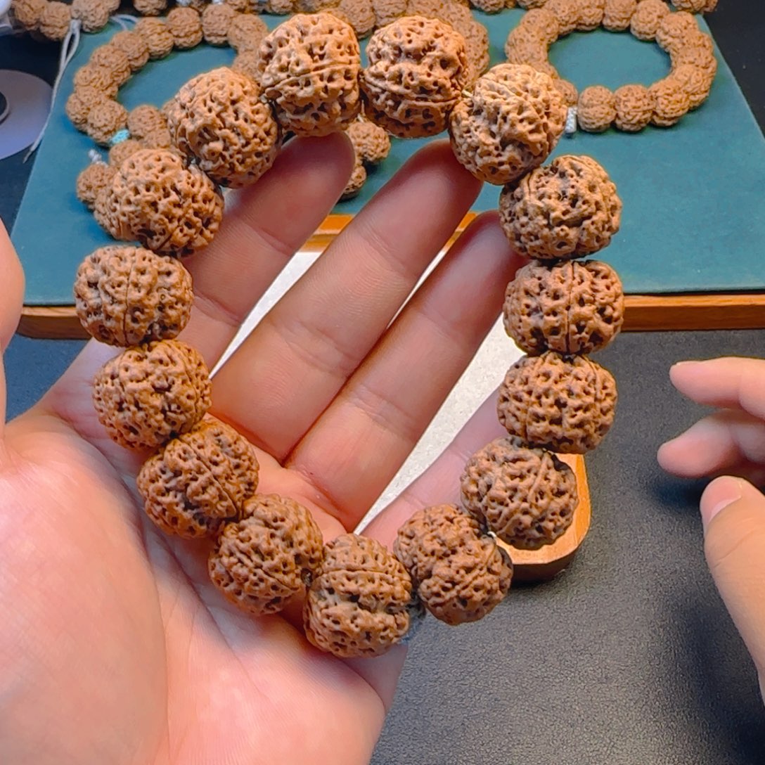 手串金刚菩提平头梅花金刚菩提