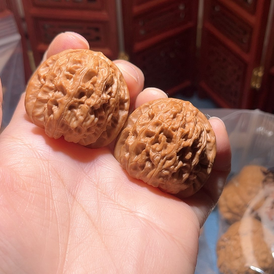 刘****活36.5全品三角白……精品