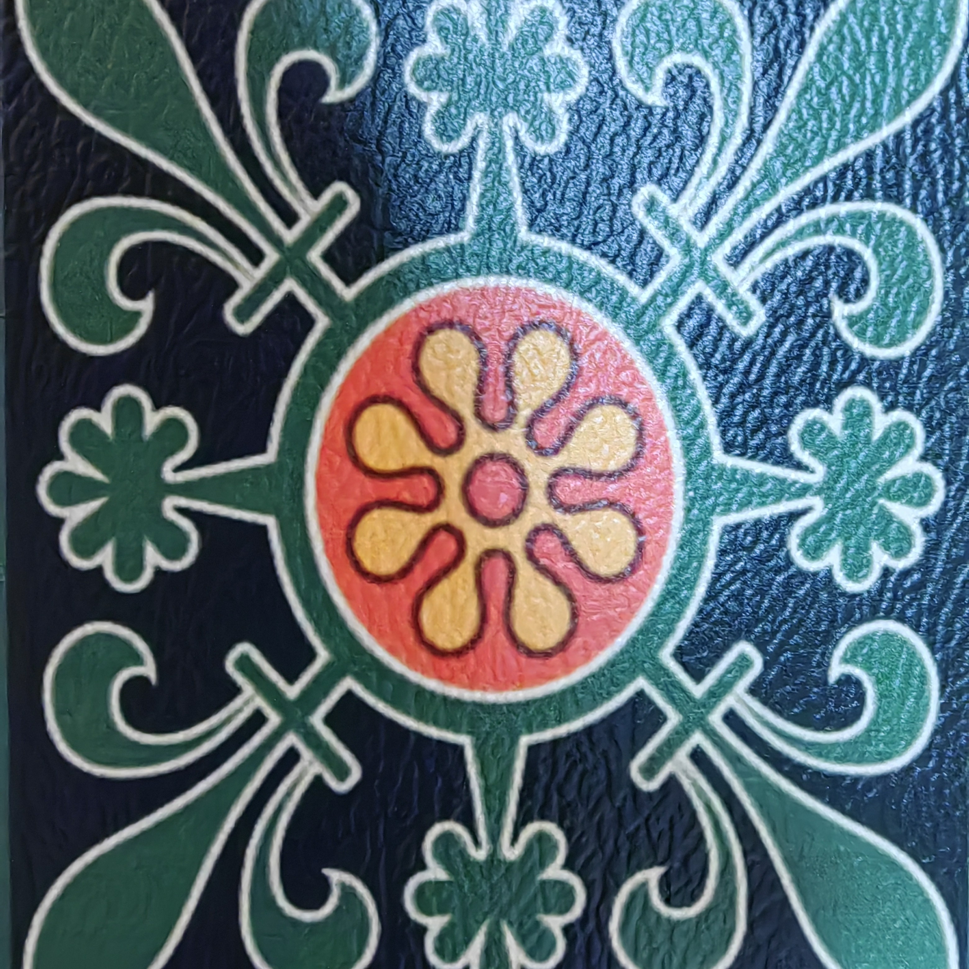 中式立领斜襟提花缎衬衫