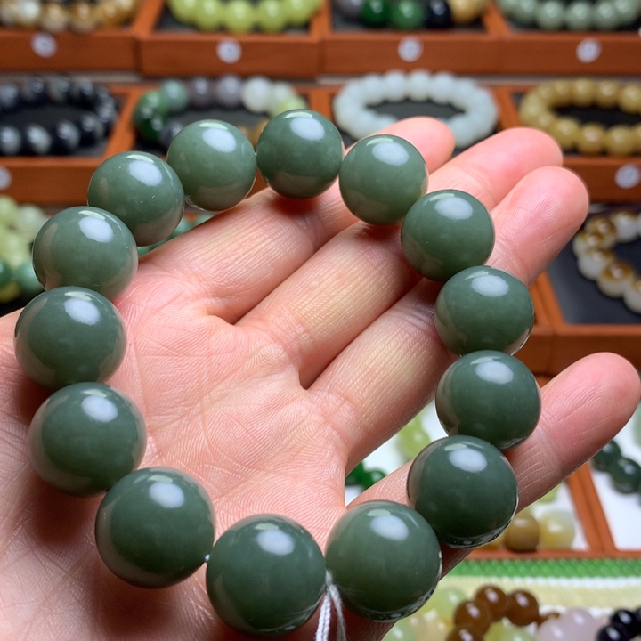 和田玉手串未镶嵌