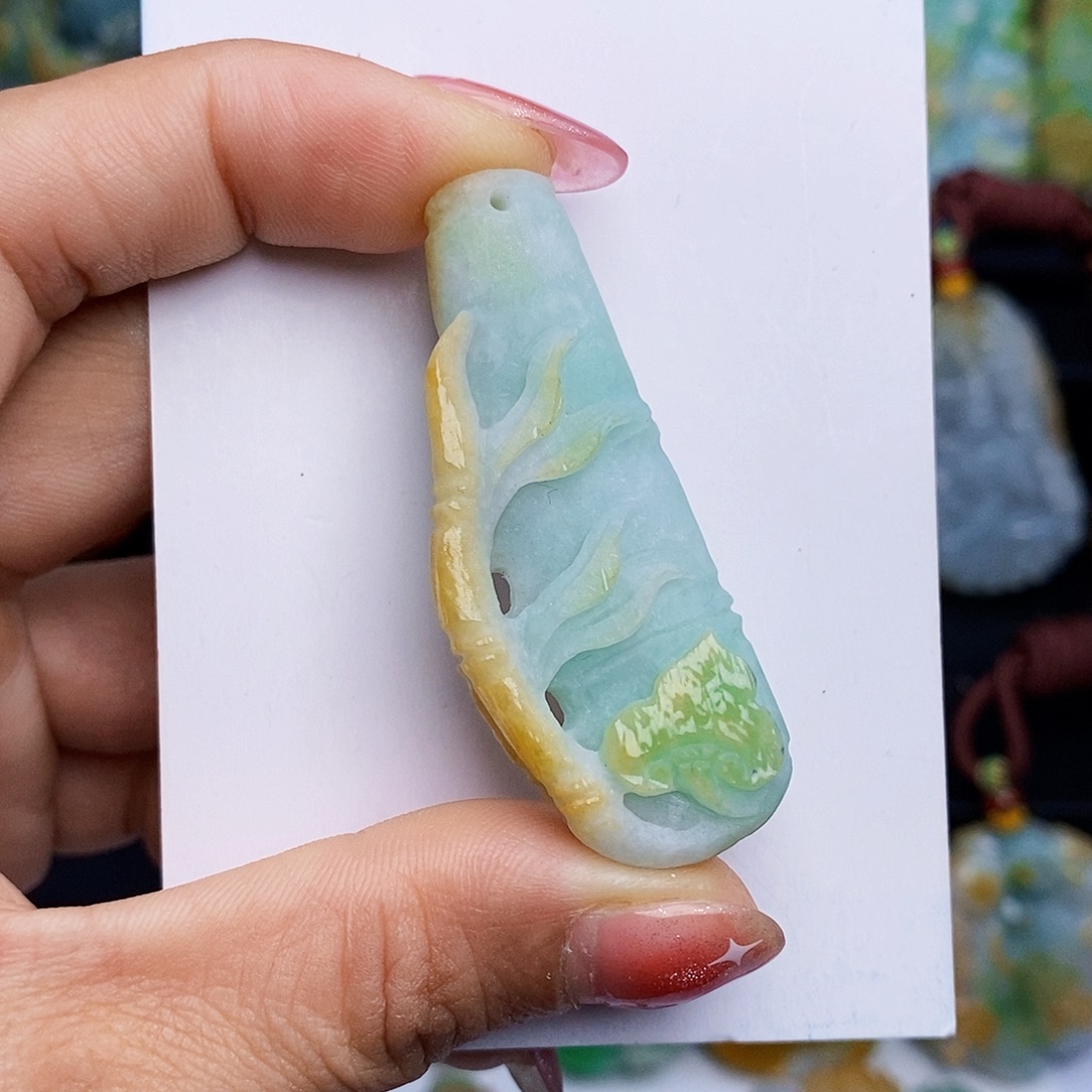 未镶嵌定制翡翠翡翠A货一物一证福利价