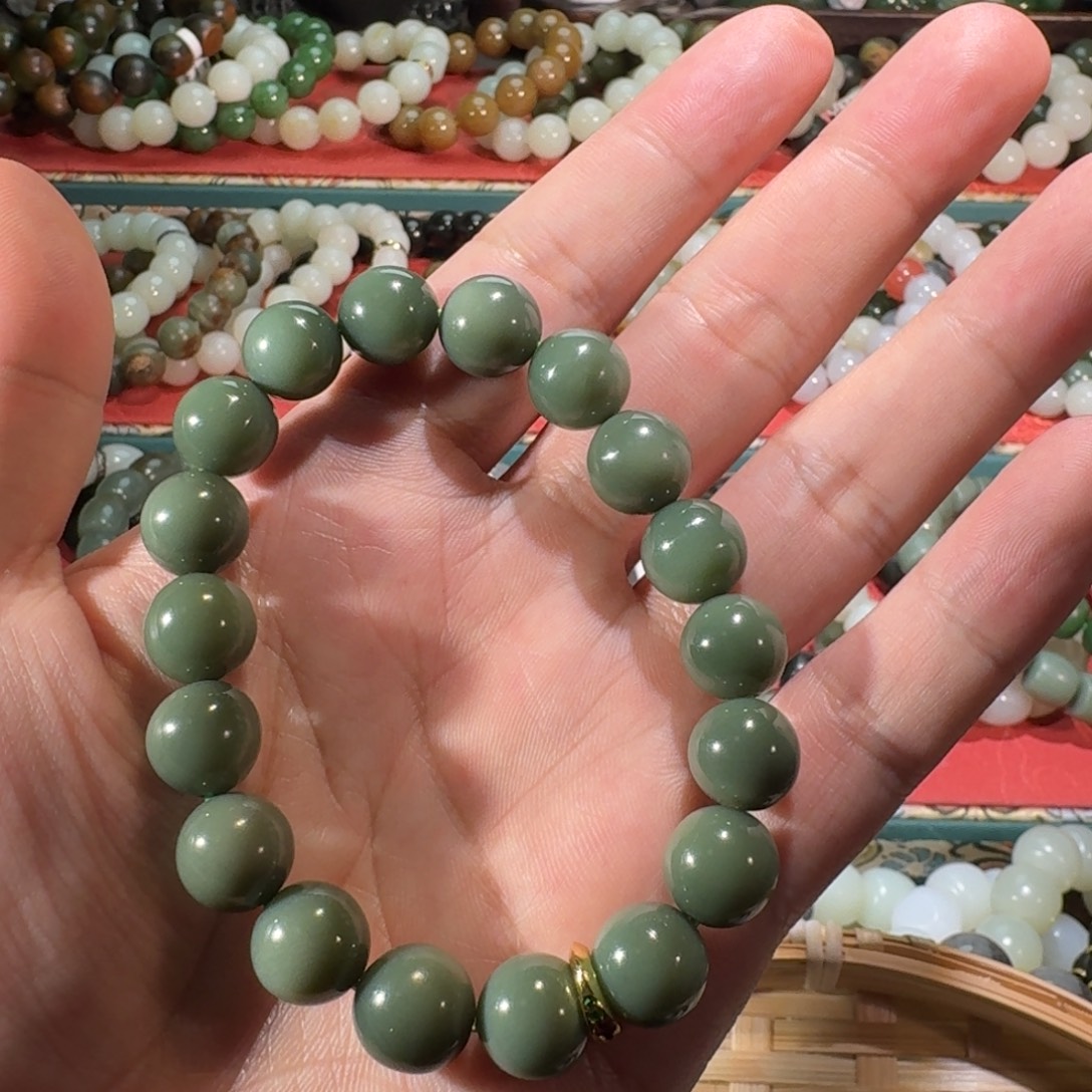 和田玉（糖玉）未镶嵌手链