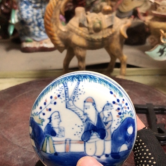 用***8陶陶瓷的设计师是一