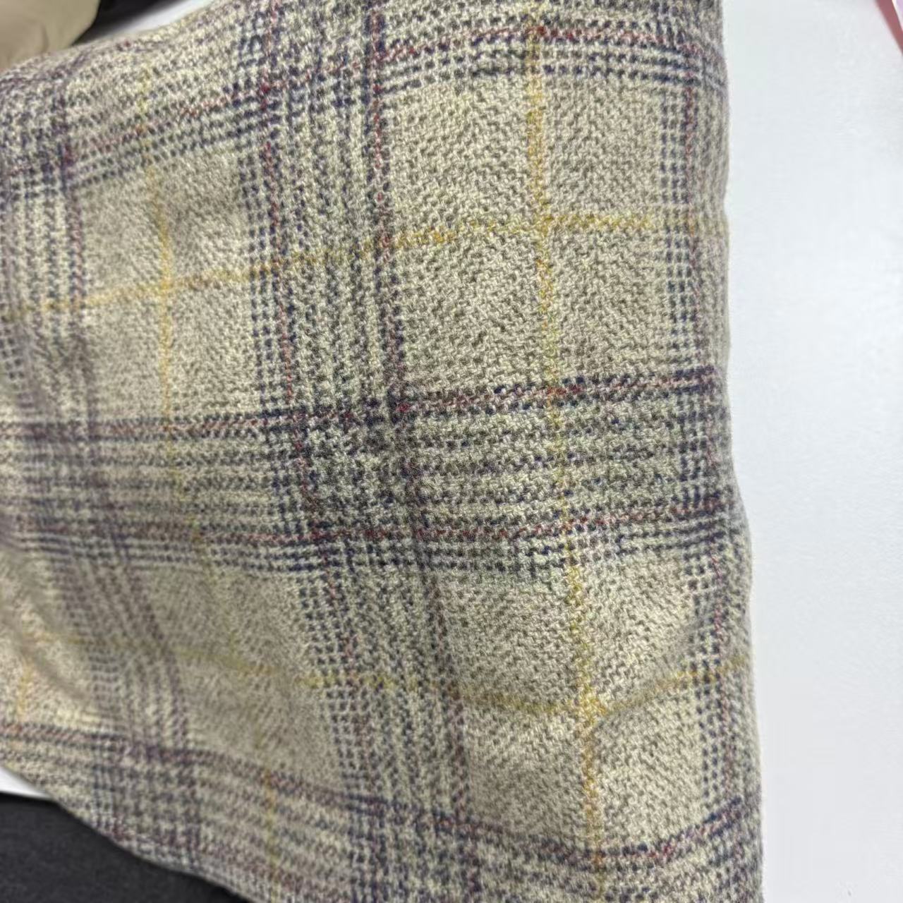 儿童重工米黄格子大衣