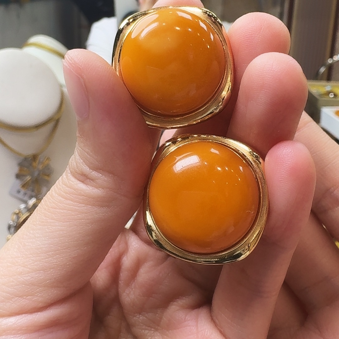 琥珀未镶嵌颈饰耳坠