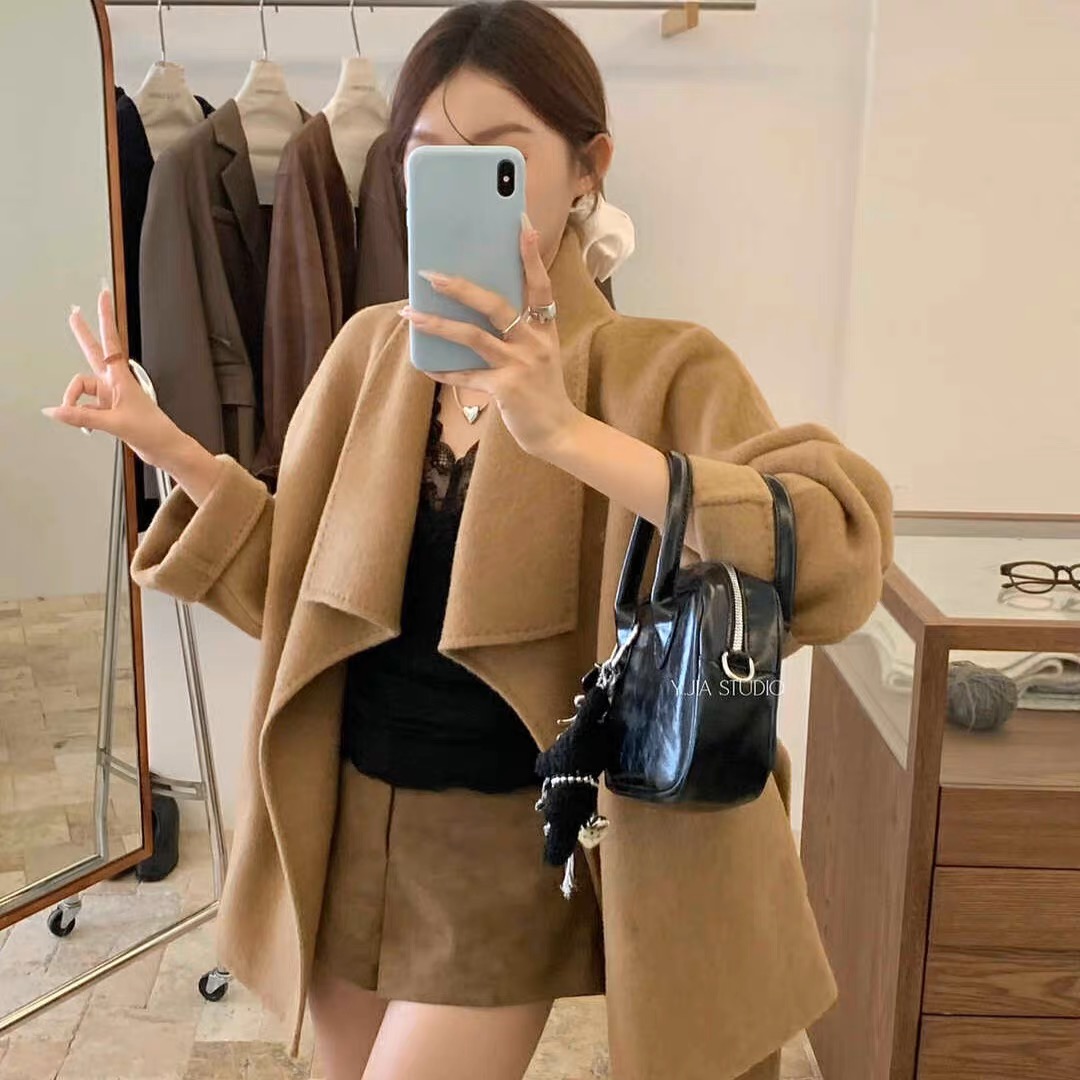 涵涵家【韩星外套】设计感！不规则双面羊呢外套～