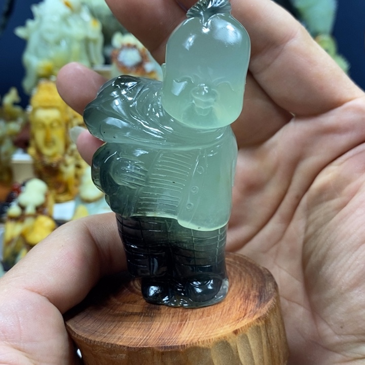 未镶嵌蛇纹石玉珠宝奇石弓*锐