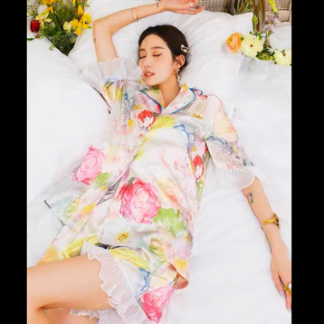 原创缎面仿真丝冰丝印花睡衣两件套装短袖网纱花边可出街家居服夏