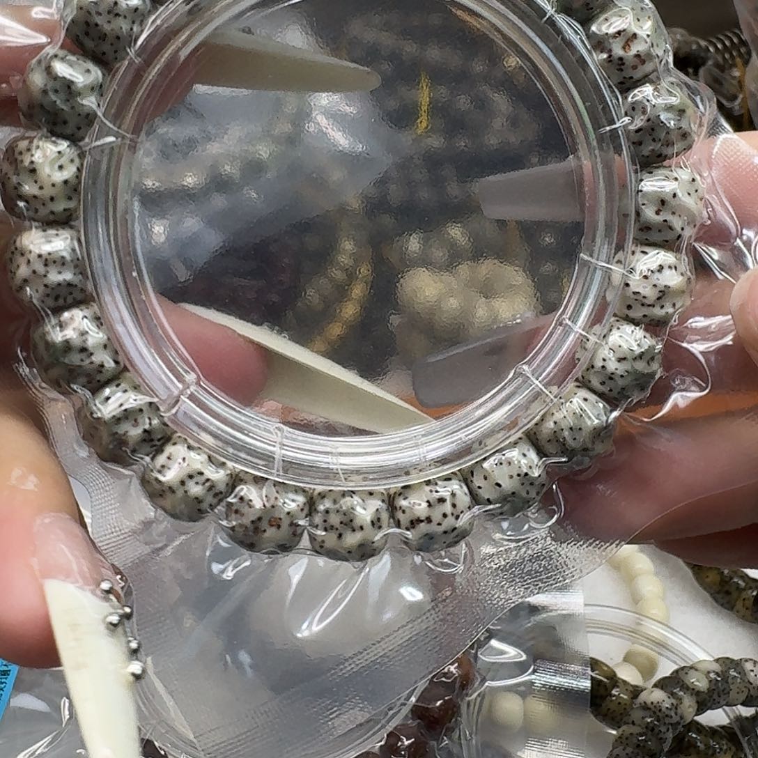 手串星月菩提12灭火糯冰石玉雕刻10 9