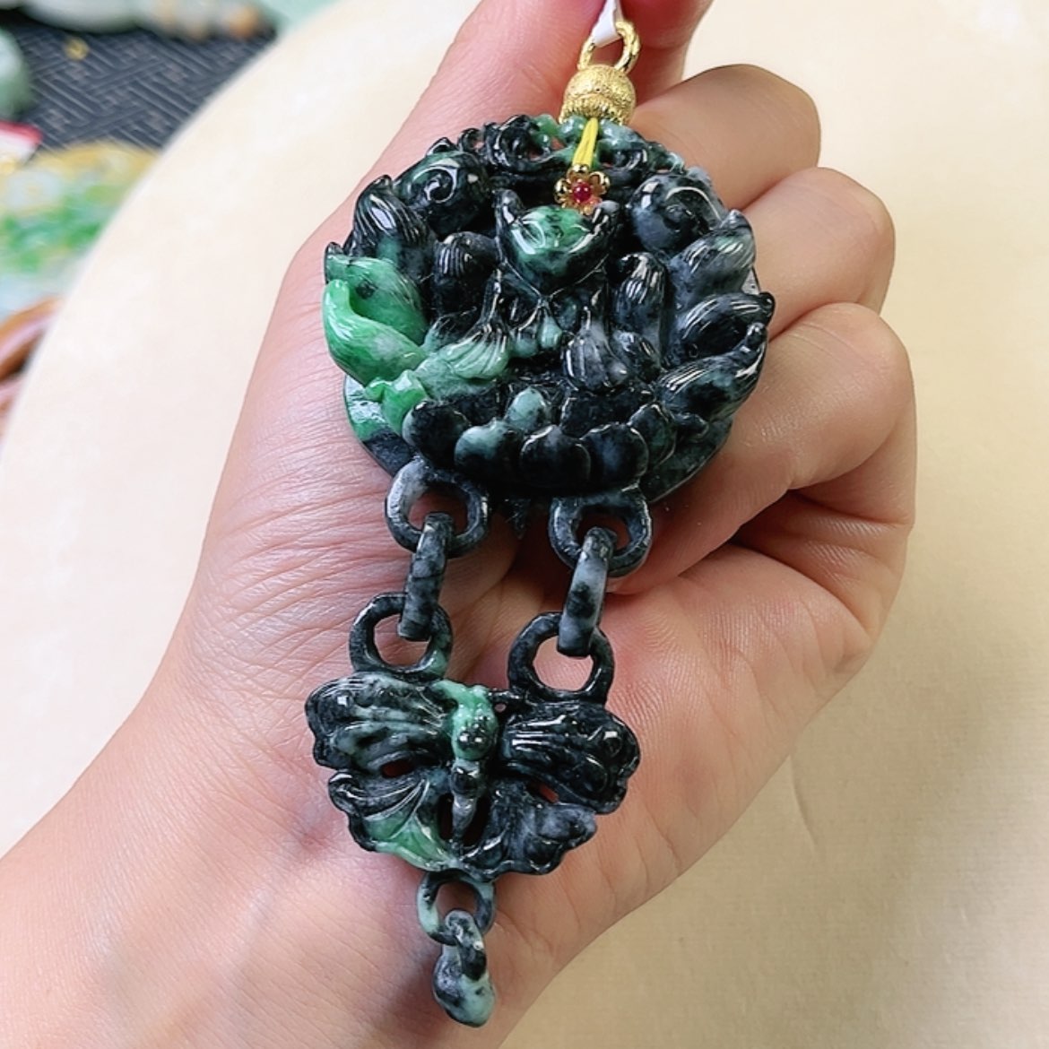 【闪购商品】翡翠颈饰未镶嵌挂件