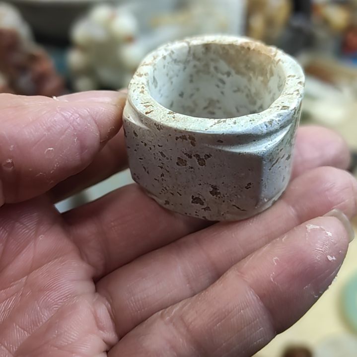 和田玉（糖玉）未镶嵌挂件