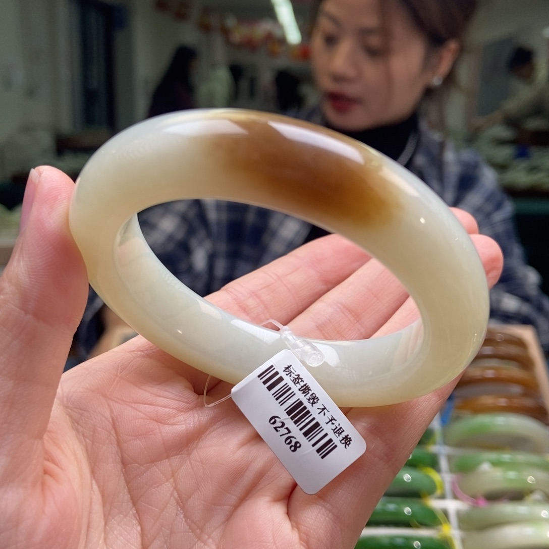 和田玉手镯未镶嵌55