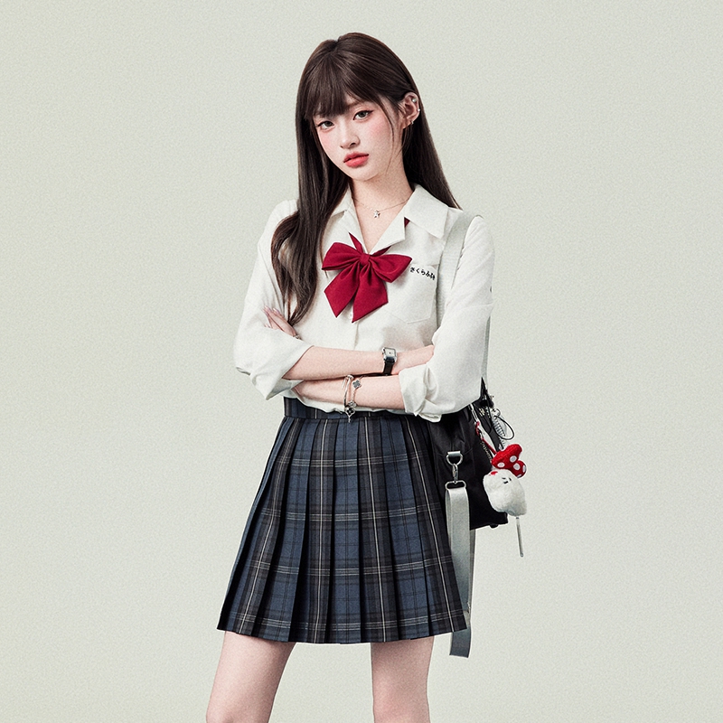 花铃太太【保之川】开襟领衬衫女jk制服小翻领长袖秋简约设计感上衣