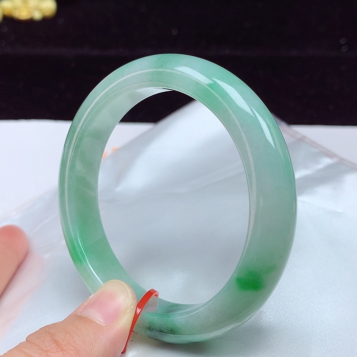 未镶嵌手镯翡翠56圈