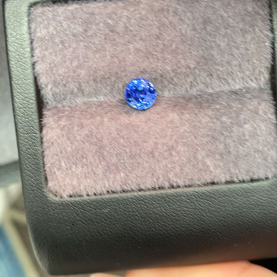 蓝宝石裸石未镶嵌天然矢车菊蓝宝石1.3ct