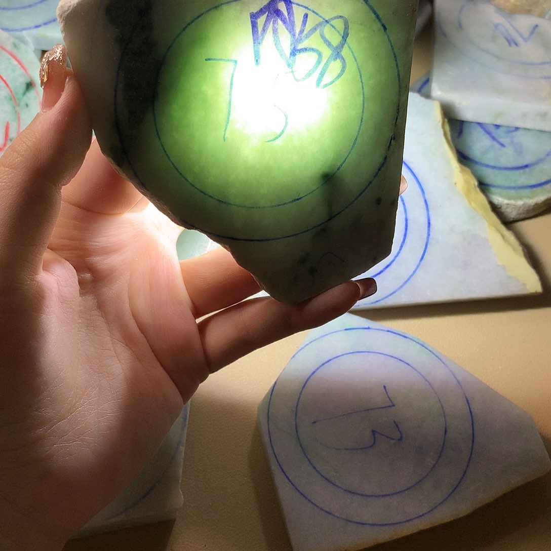 未镶嵌手镯翡翠不退不换