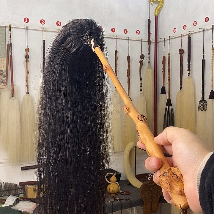 鱼***真马尾拂尘一物一拍