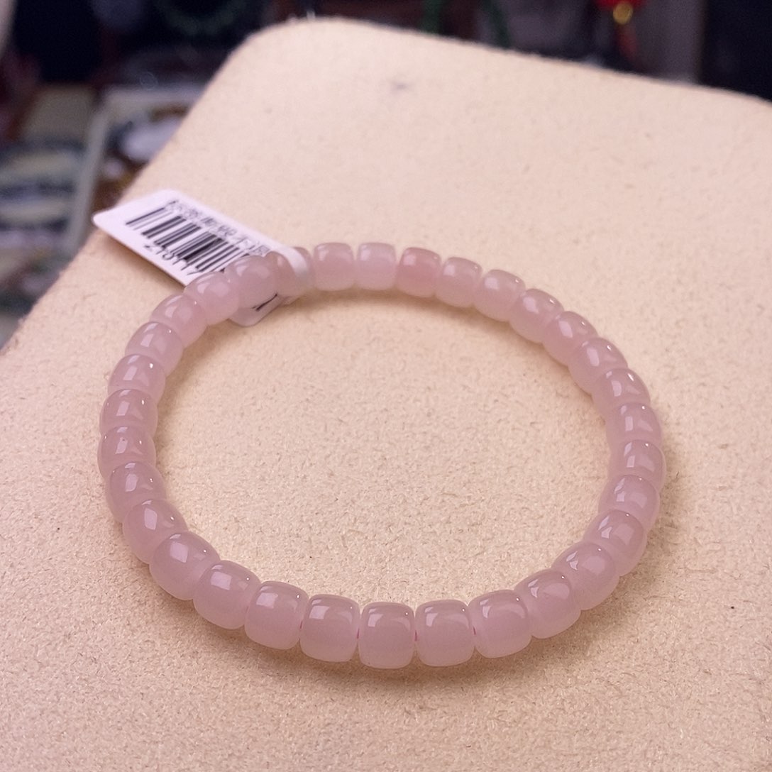 颈饰未镶嵌和田玉收藏级藕粉冰底樱花粉直切老型珠手串6.5