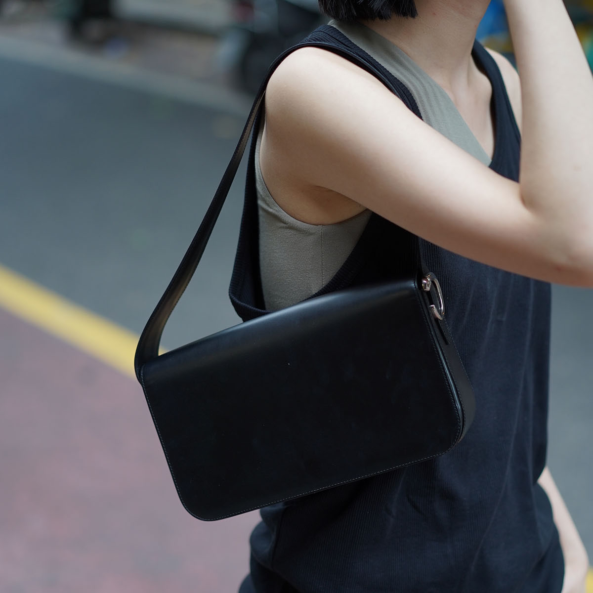 95新 Cartier/卡地亚 卡地亚黑银猎豹法棍单肩包