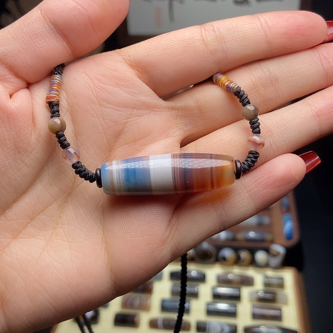 玛瑙/玉髓未镶嵌吊坠(赠链)