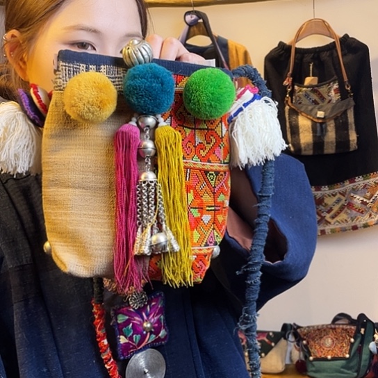 织绣手工制作包包