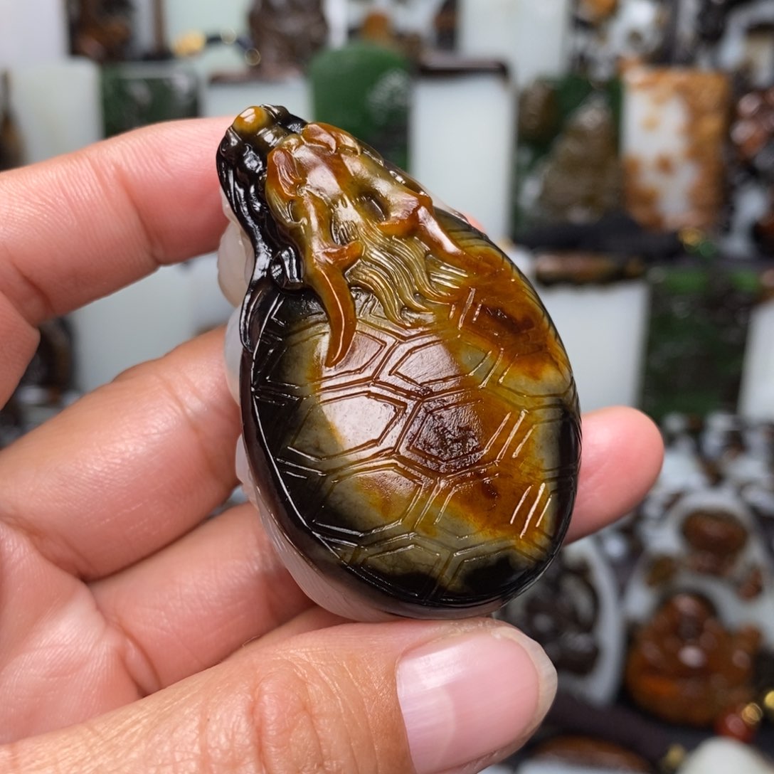 和田玉颈饰未镶嵌远**叶