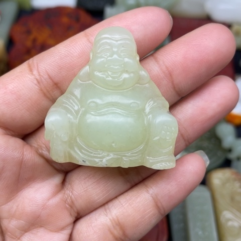 蛇纹石玉未镶嵌颈饰7