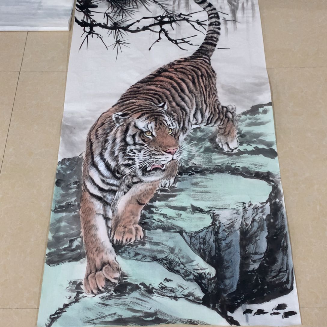 国画我****用四尺手绘老虎