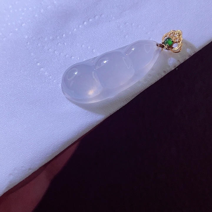 翡翠18K金镶嵌颈饰翡翠