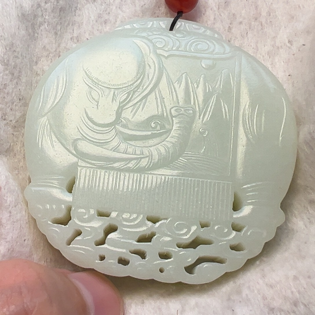 游***5未镶嵌和田玉挂件