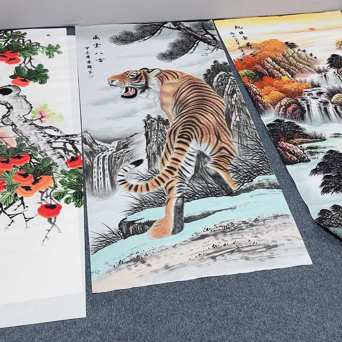 国画尼**六尺寸70X138手绘作品 