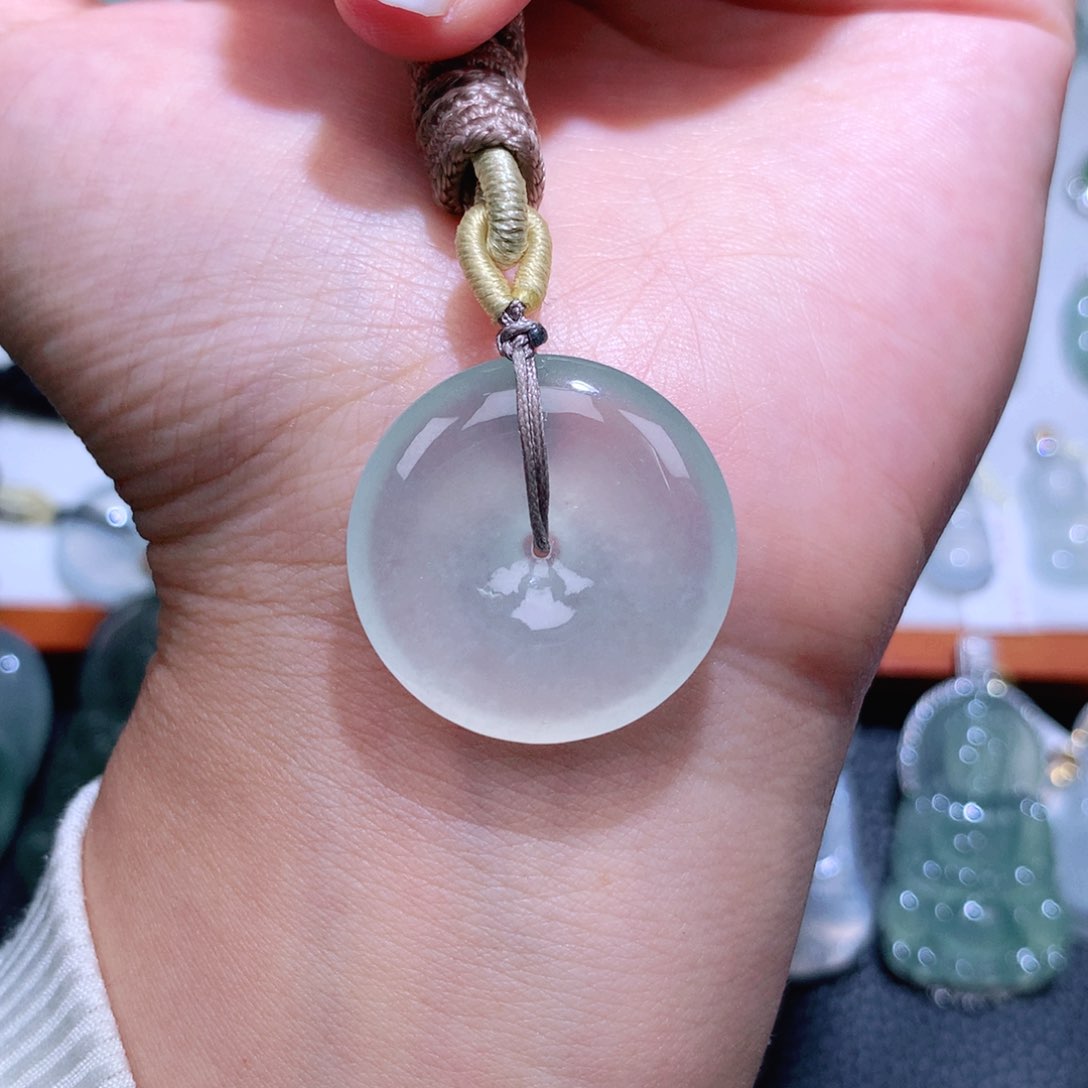 颈饰未镶嵌翡翠扣子