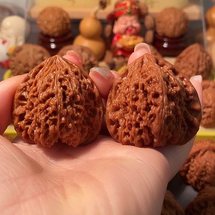 吊坠文玩核桃42深凹底三角南疆